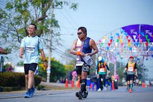 BIB: 42542
                            <button type="button" onclick="openModal(10103883)" class="btn btn-primary btn-sm float-right btn-popup" data-toggle="modal" data-target=".modal-high-quality">
                        <i class="fas fa-shopping-cart"></i> Add to Cart
                    </button>
                                            <button type="button" onclick="isThisMe(10103883, true)" class="btn btn-success btn-sm float-right btn-popup btn-isme hidden" data-toggle="tooltip" data-placement="bottom" title="นี่คือรูปของคุณใช่ไหม คลิกที่นี่เพื่อเอาเข้าอัลบั้ม">
                        <i class="fas fa-plus"></i> Add to album
                    </button>
                    <button type="button" onclick="isThisMe(10103883, false)" class="btn btn-warning btn-sm float-right btn-popup btn-isnotme hidden">
                        <i class="fas fa-ban"></i> Remove from album
                    </button>